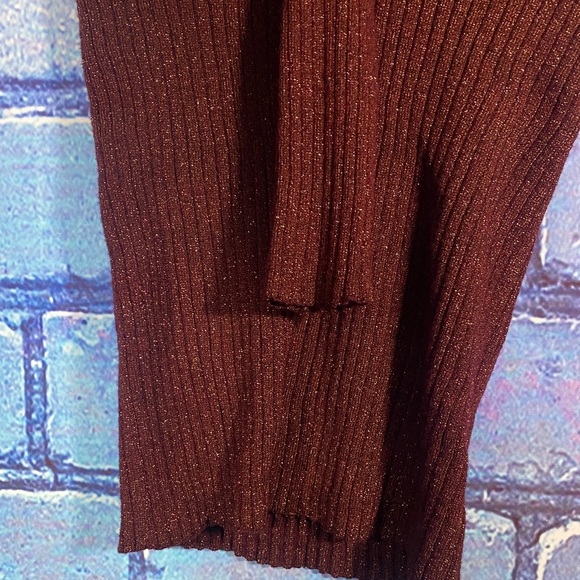 A New Day Metallic Ribbed Long Sleeve Sweater Rust Red Shimmer Knit Size M Top - Picture 4 of 10